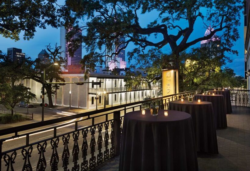 호텔 The Admiral, Downtown Historic District