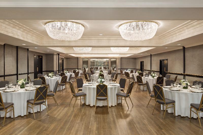 호텔 The Admiral, Downtown Historic District