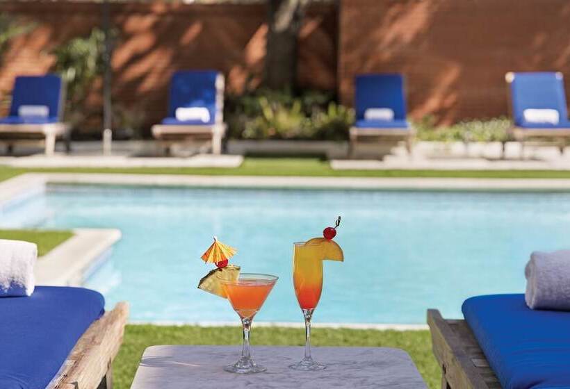 هتل The Admiral, Downtown Historic District