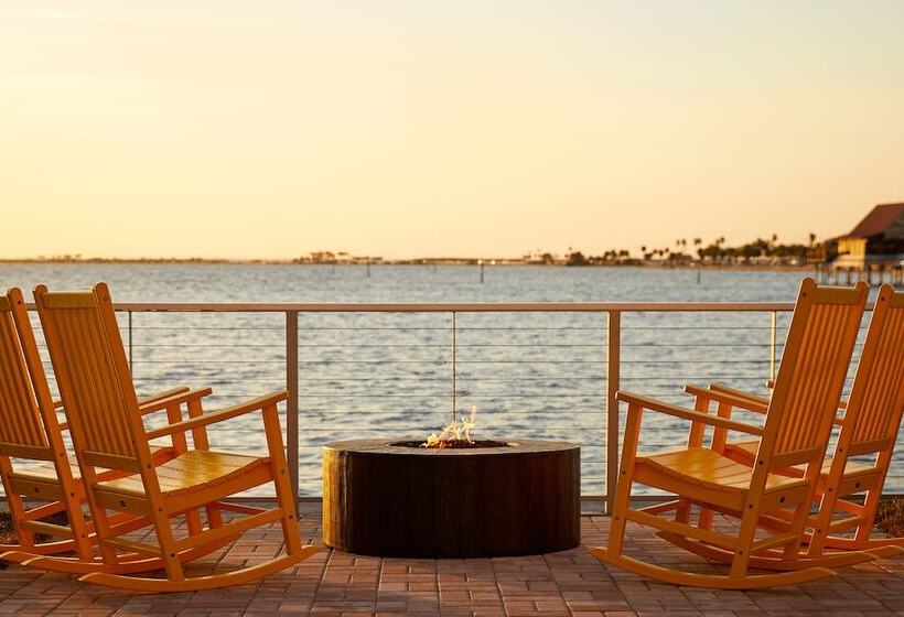 The Godfrey Hotel & Cabanas Tampa