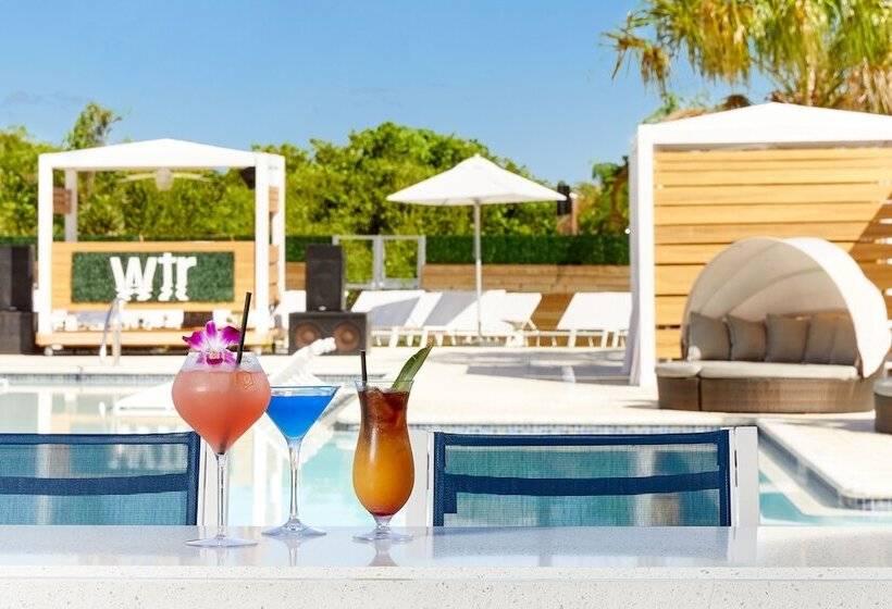 The Godfrey Hotel & Cabanas Tampa