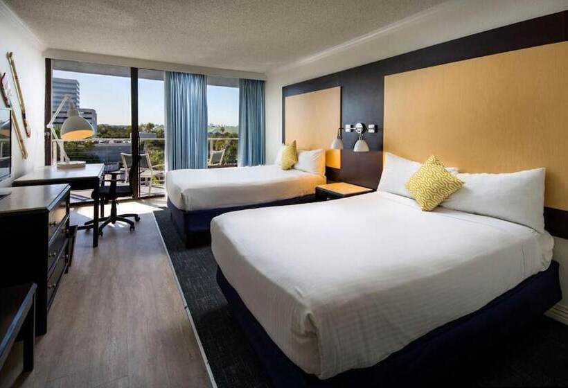 The Godfrey Hotel & Cabanas Tampa