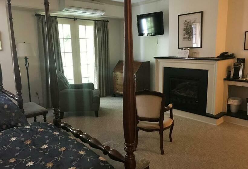 Отель The Old Lyme Inn