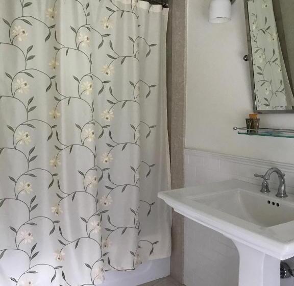 Отель The Old Lyme Inn