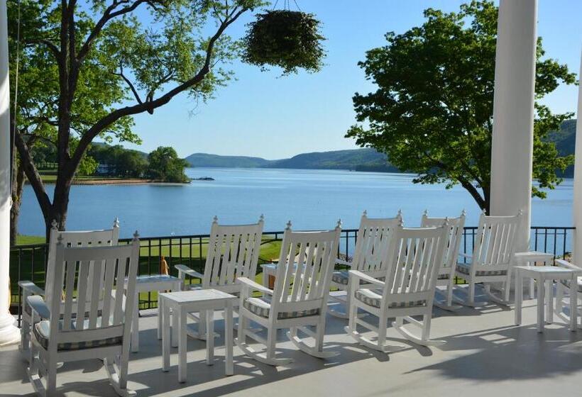 ホテル The Otesaga Resort