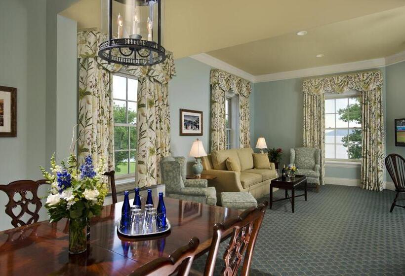 ホテル The Otesaga Resort