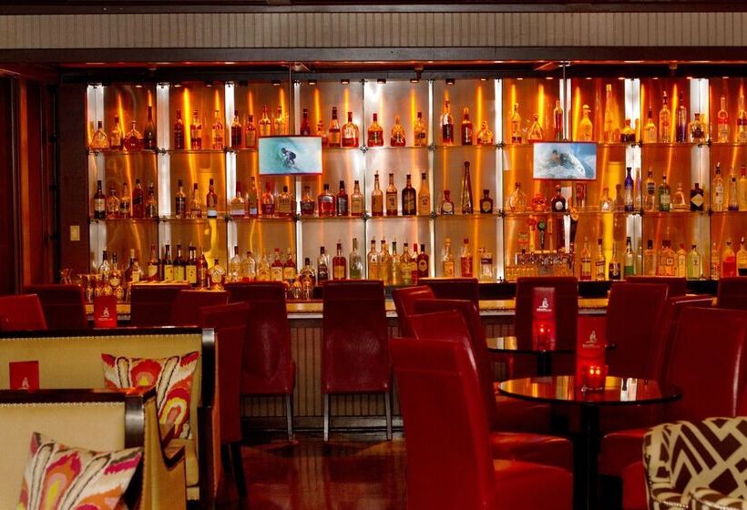 Portofino Hotel & Marina