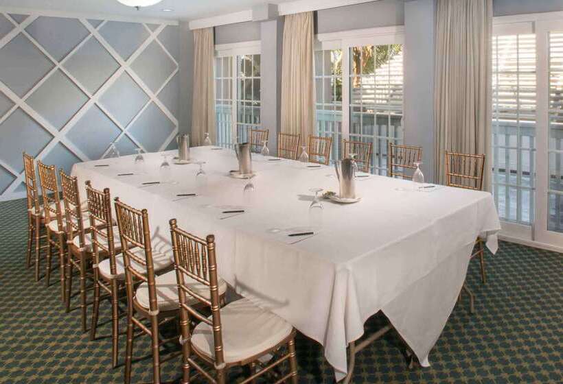 Portofino Hotel & Marina