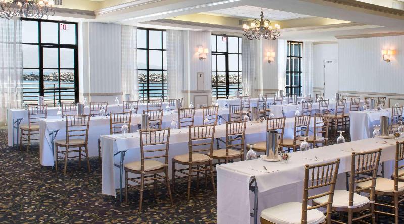 Portofino Hotel & Marina