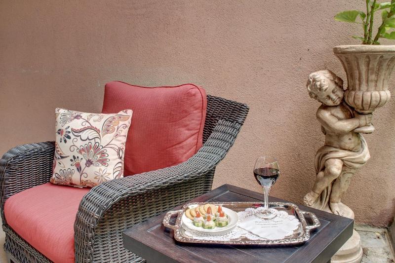 בית מלון כפרי The Presidents' Quarters Inn