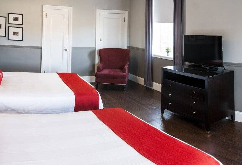 Отель The Queensbury