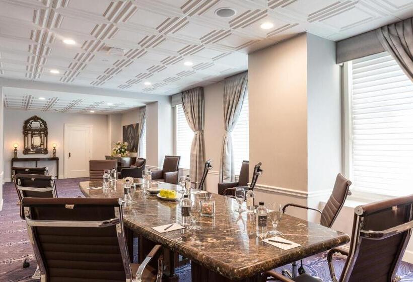 هتل The Read House