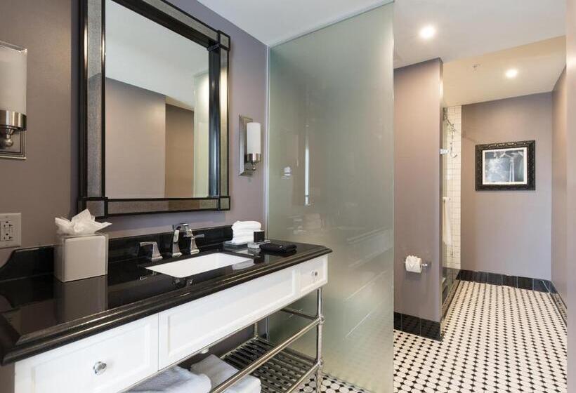 هتل The Read House