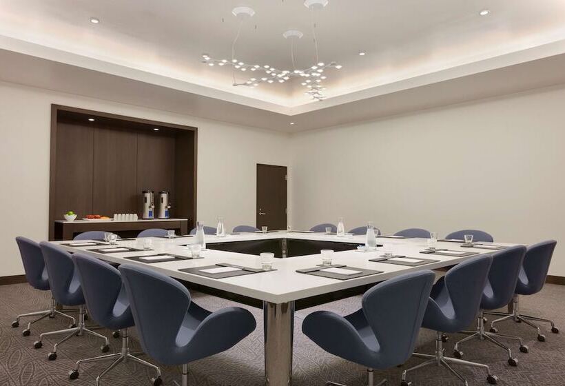 هتل The Royal Sonesta Minneapolis Downtown