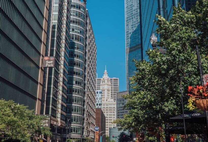 호텔 The Westin Chicago River North