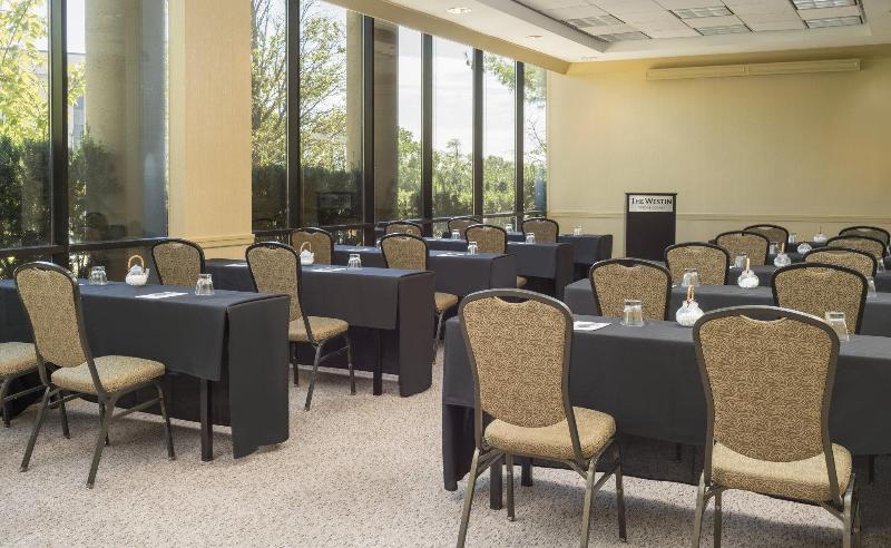Отель The Westin Tysons Corner