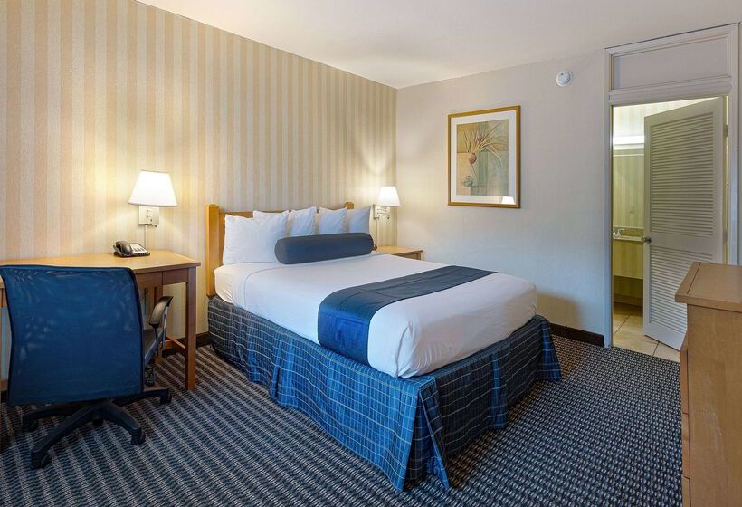 فندق Travelodge By Wyndham Palm Springs