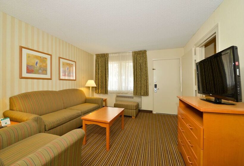 فندق Travelodge By Wyndham Palm Springs