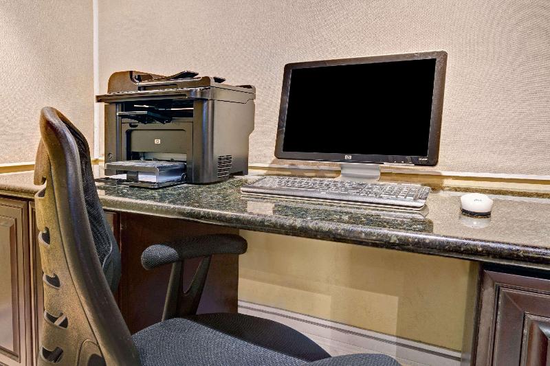 Отель Travelodge By Wyndham Presidio San Francisco