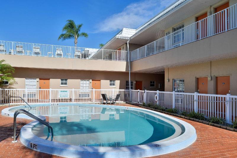 فندق Travelodge By Wyndham Venice