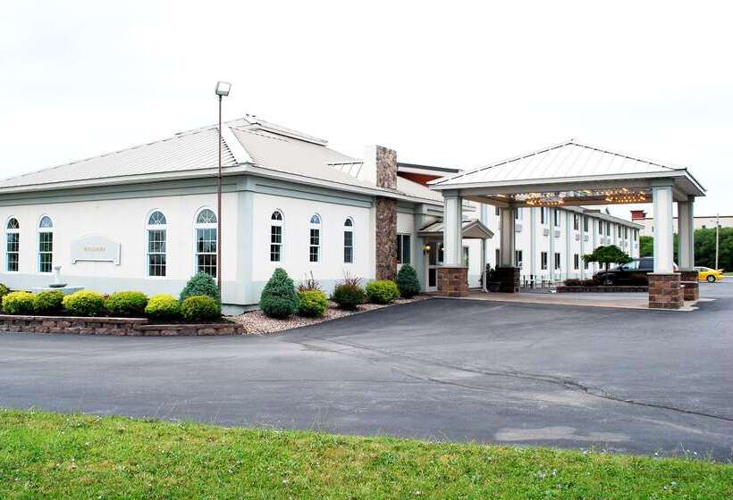 فندق Travelodge By Wyndham Watertown