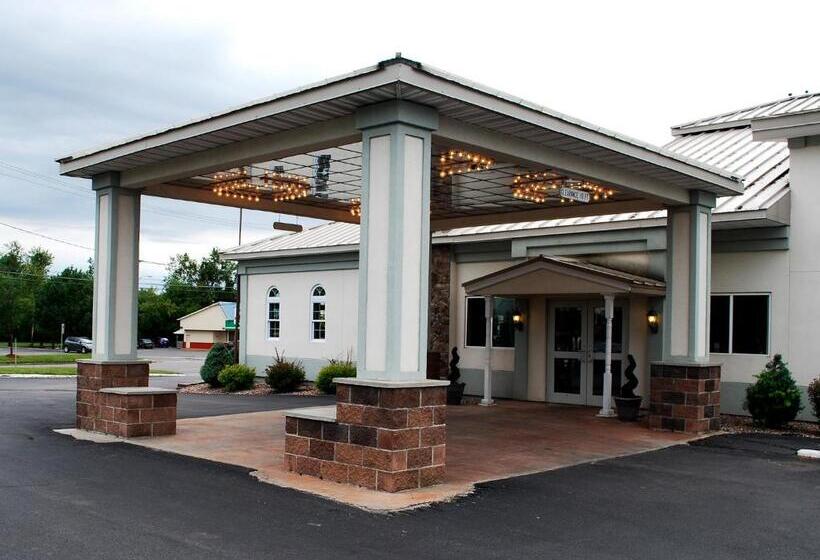 فندق Travelodge By Wyndham Watertown