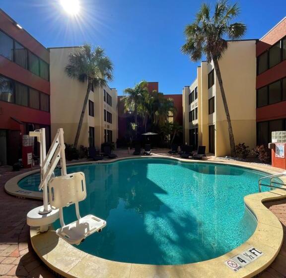 فندق Tropical Palms