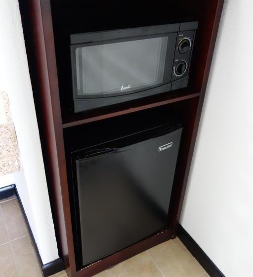 Отель Vip Inn And Suites