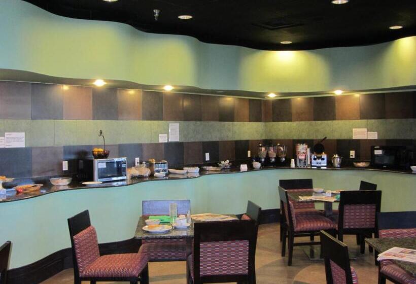 فندق Wyndham Garden Midland