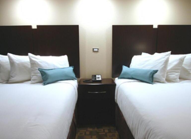 فندق Wyndham Garden Midland