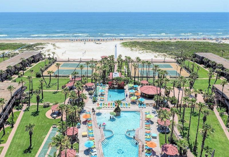 Isla Grand Beach Resort