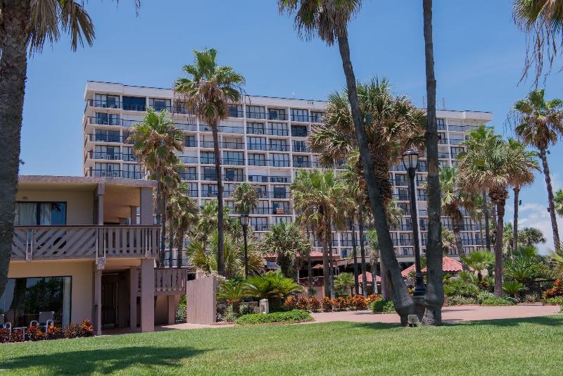 Isla Grand Beach Resort