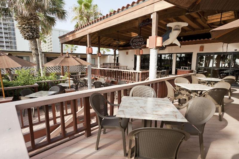 Isla Grand Beach Resort