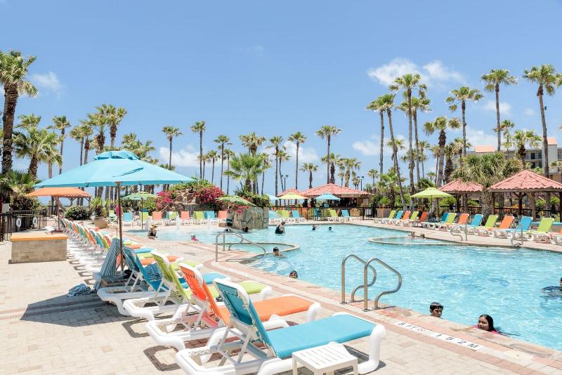 Isla Grand Beach Resort