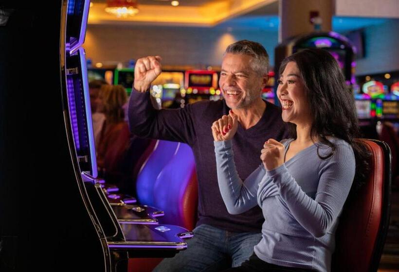 Jake S 58 Casino Hotel   Adults Only