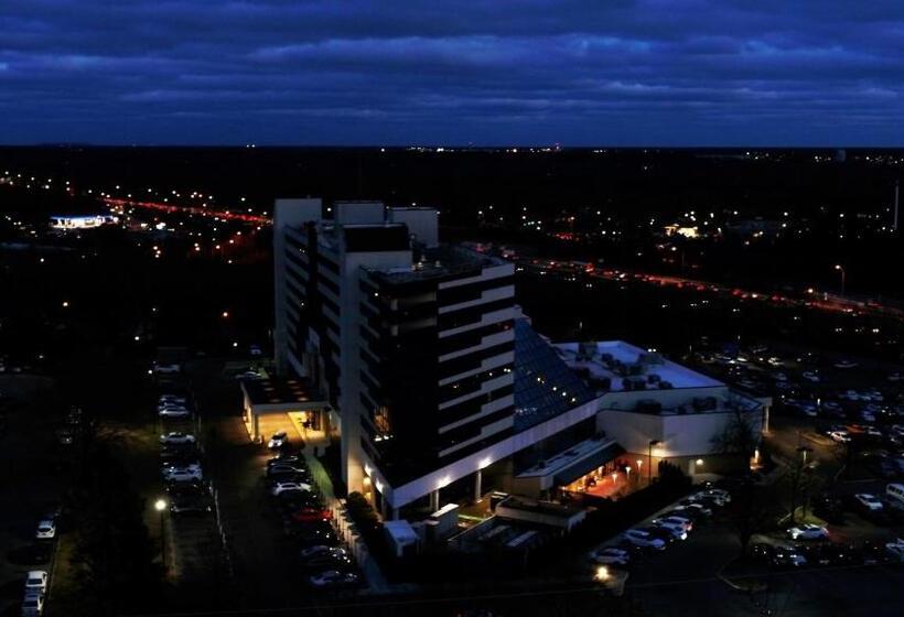 Jake S 58 Casino Hotel   Adults Only