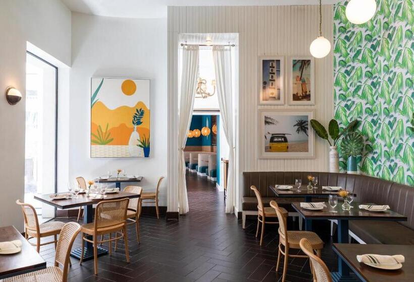 Riviera Resort Palm Springs