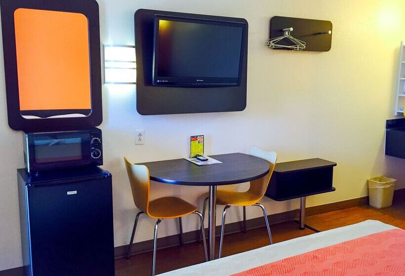 Motel 6 Amarillo, Tx West