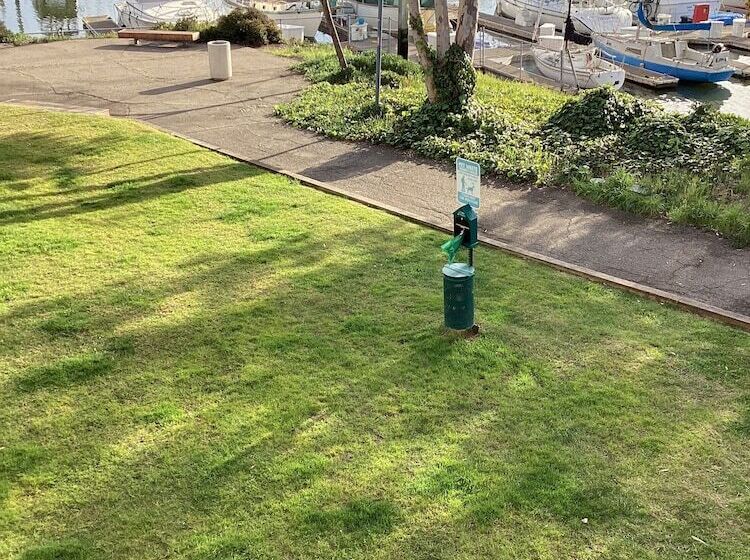 Motel 6oakland, Ca  Embarcadero