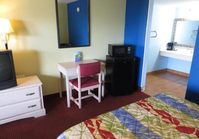 فندق على الطريق South Padre Island Lodge