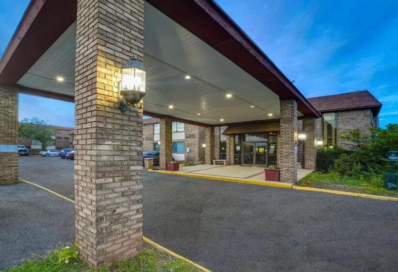 モーテル Travelodge By Wyndham Vernon Ct