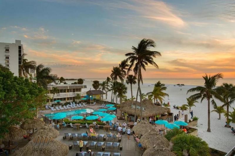 Outrigger Beach Resort