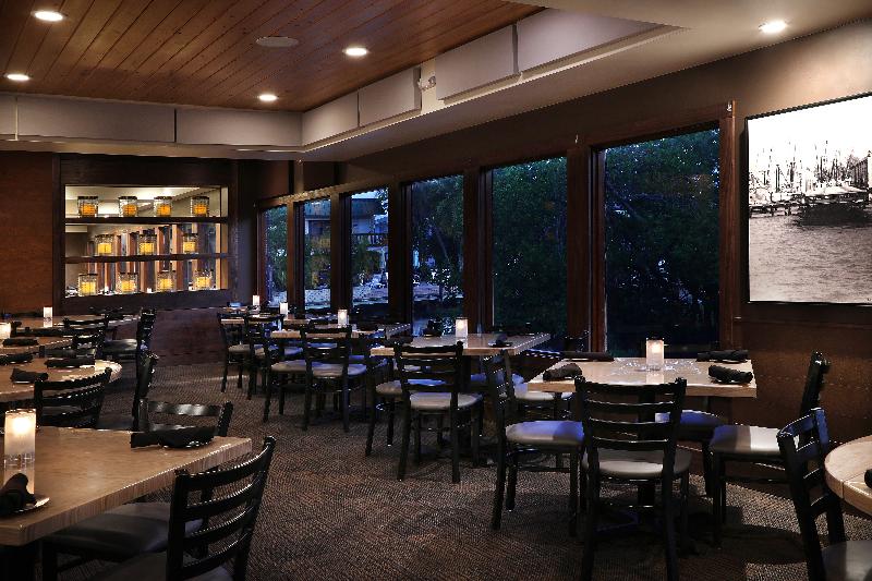 Outrigger Beach Resort