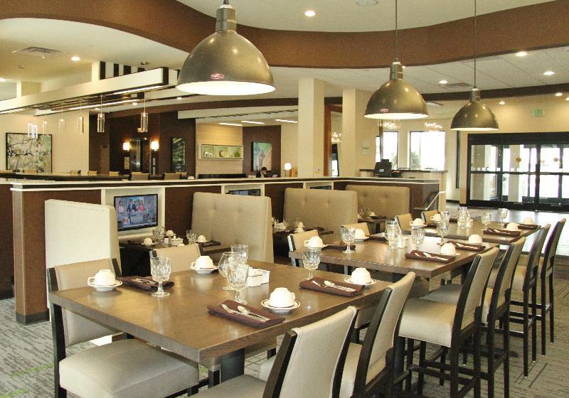 Отель Holiday Inn Greensboro Coliseum, An Ihg