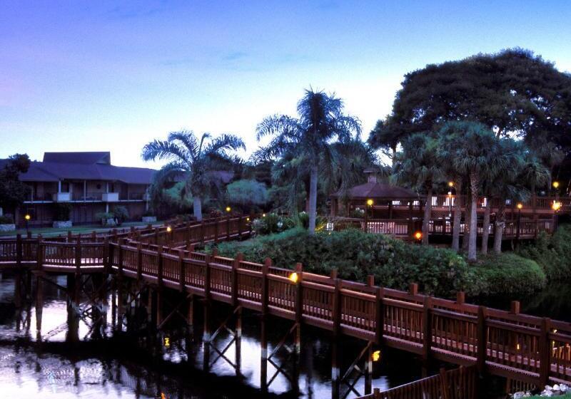 Park Shore Resort By Sunstream