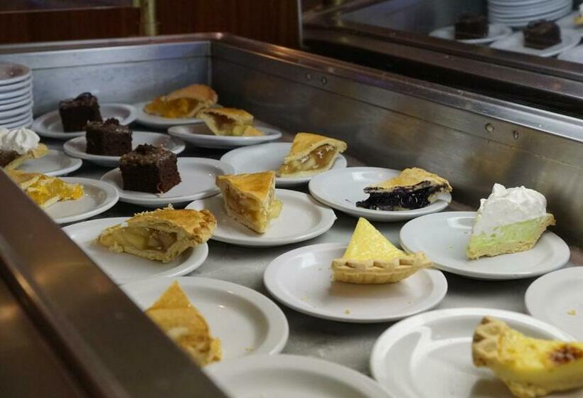 Railroad Pass Hotel And Casino Ramada By Wyndham