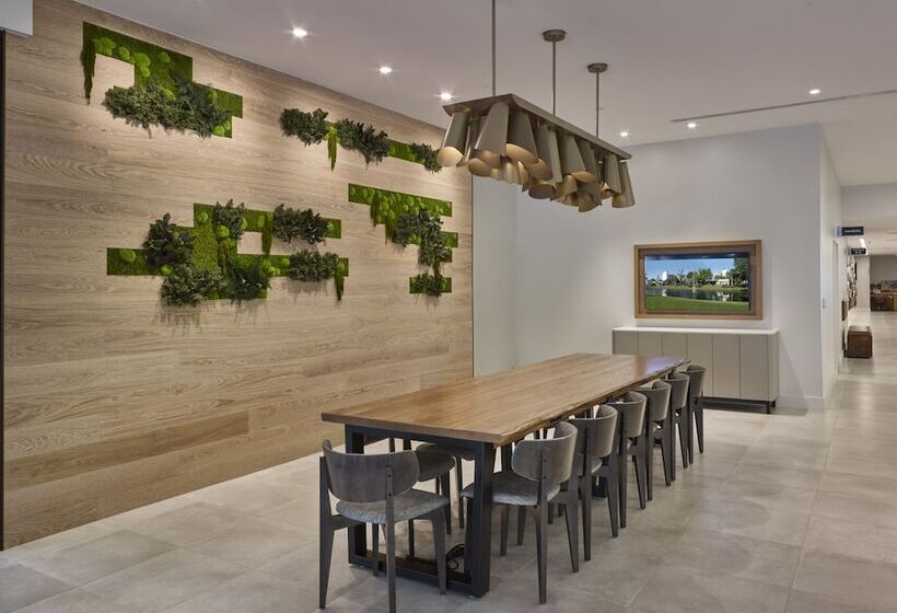 Курорт Delta Hotels By Marriott Orlando Celebration