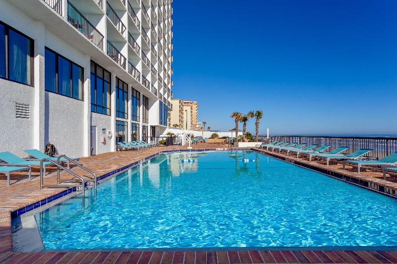 אתר נופש Holiday Inn Express & Suites Oceanfront Daytona Beach Shores, An Ihg