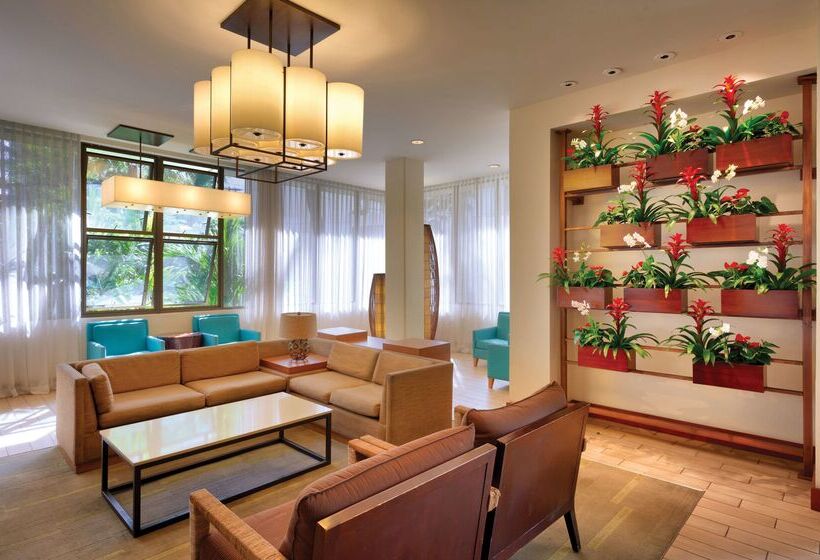 Курорт Hyatt Place Waikiki Beach