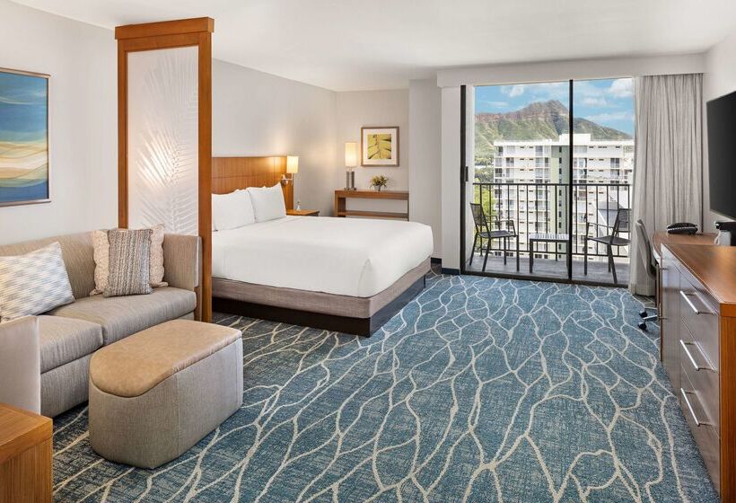 Курорт Hyatt Place Waikiki Beach